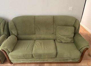 Sofá y sillón verde   Negociable
