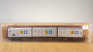 Electrotren 5511 Vagon cerrado Opel GM H0