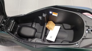 Zontes 125X Scooter Negro/Verde/Beige
