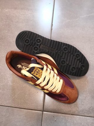 Adidas SL72 Marrón y Morado