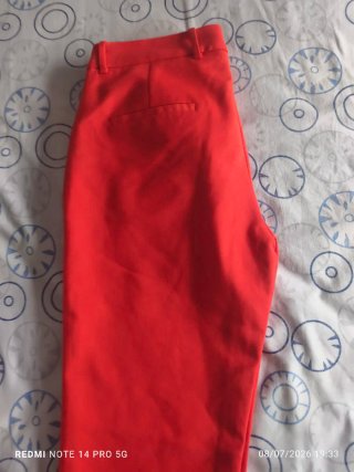 Pantalones rojos mujer