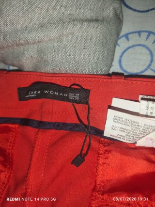 Pantalones rojos mujer