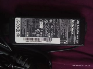 Cargador Lenovo 2.5A 250V