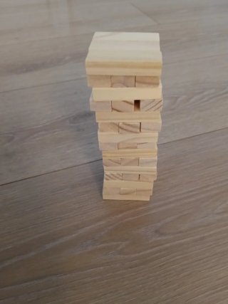 Piezas de madera para juegos