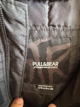 Chaqueta Pull&Bear Negra y Blanca