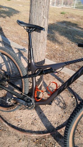 Bicicleta doble carbono Ktm scarp elite AXS