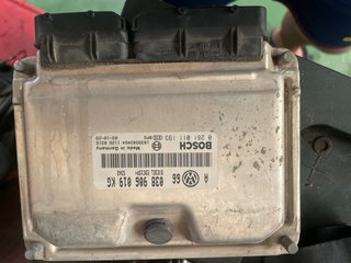 Centralita Seat Leon FR ARL Bosch EDC15P+