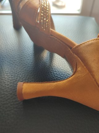Zapatos de baile, Reina, dorados.