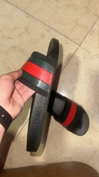 Chanclas Gucci Banda Negra Roja Verde