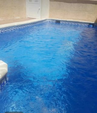 Casa con piscina camino ubeda....linares