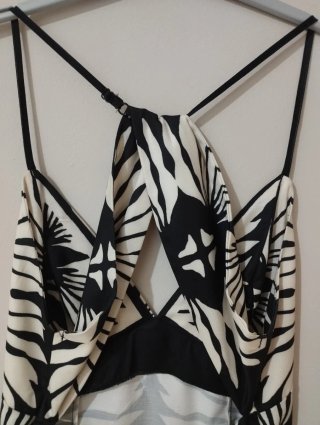 Vestido estampado blanco y negro