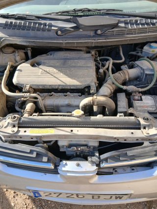 Nissan Almera 2002