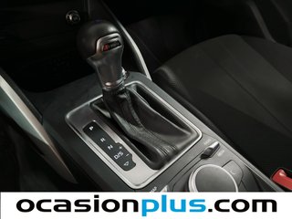 Audi Q2 design 35 TDI 110 kW (150 CV) S tronic