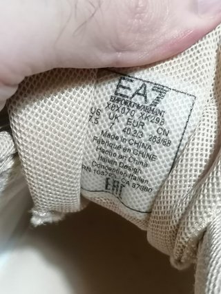 Armani oro 243€ + regalo
