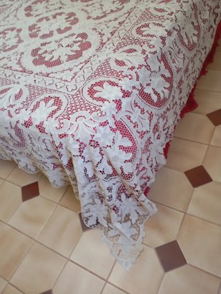 Colcha encaje aguja veneciana hecha a mano