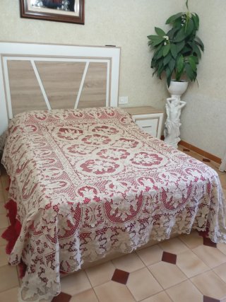 Colcha encaje aguja veneciana hecha a mano