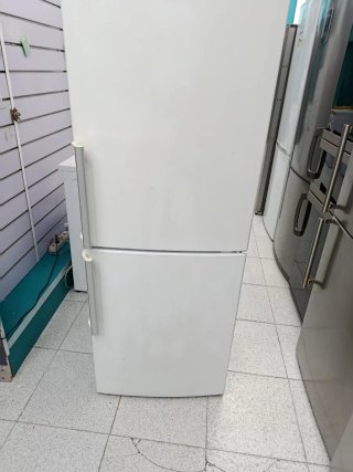 Nevera marca bosch combi garantía + transporte