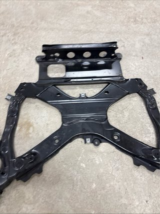 AUDI Q5 80A corpo asse supporto asse anteriore 80B