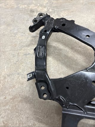 AUDI Q5 80A corpo asse supporto asse anteriore 80B