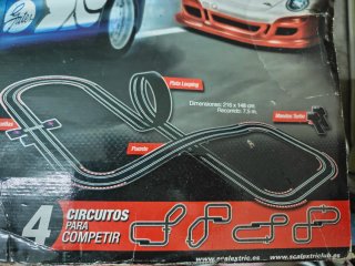 Scalextric Compact Loopinator