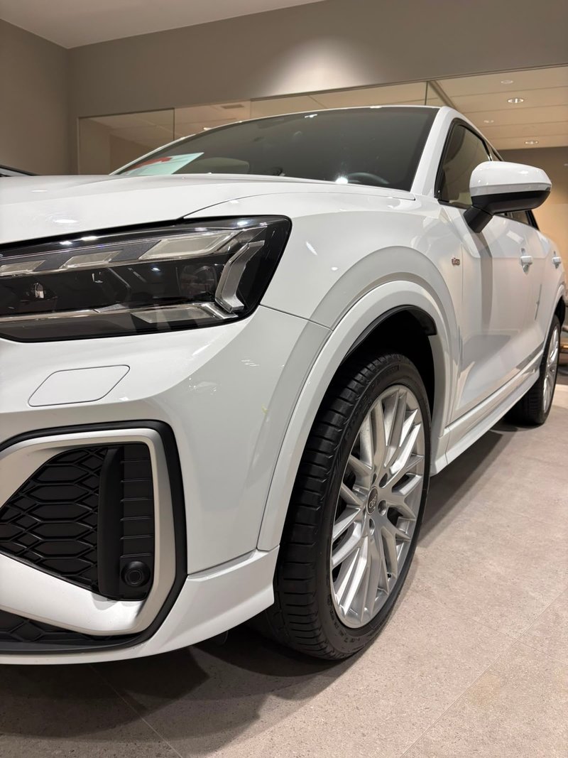 Audi Q2 2025, foto 2