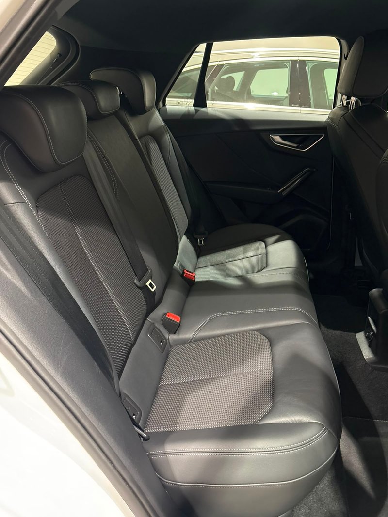 Audi Q2 2025, foto 12