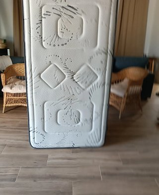 Materasso memory foam 90x180