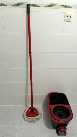 Cubo Vileda con Pedal