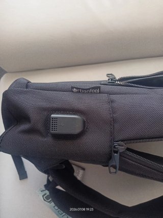 Mochila Urbanfeel Negra con USB