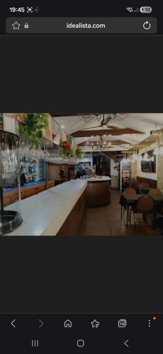 Se traspasa Local comercial con terraza