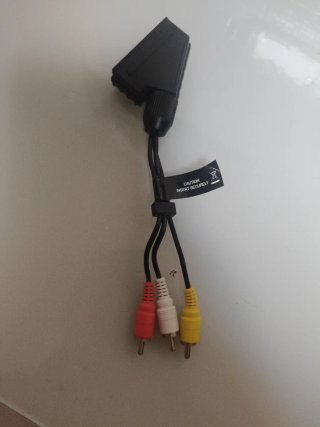 Adaptador SCART a RCA con cables