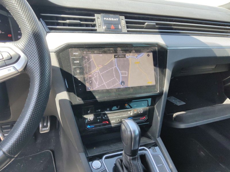 Volkswagen Passat VARIANT R-Line 1.5 TSI 6V 2021, foto 23
