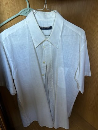 Camisa a elegir (Massimo Dutti, Hugo Boss, Zara..)