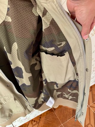 Cazadora Carhartt beige hombre