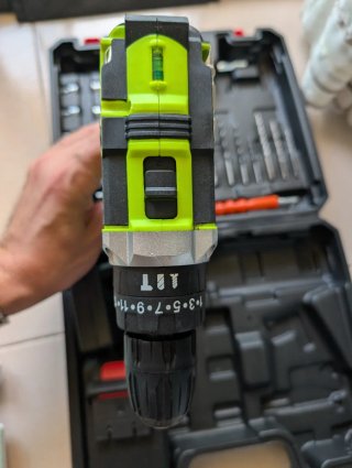 Taladro Percutor Atornillador 28V