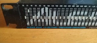 Ecualizador Gráfico Estereo Alesis EQ 230