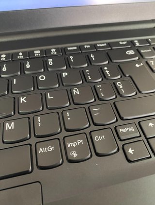 Portatile Lenovo E15 i5 10a 16Gb RAM 15" 256Gb SSD