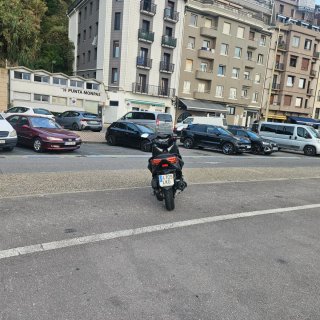 Yamaha X-MAX TECH 125cc Negra