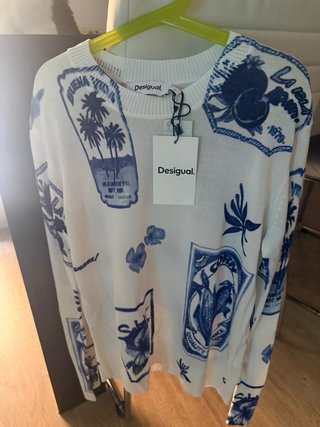 Jersey Desigual Blanco y Azul