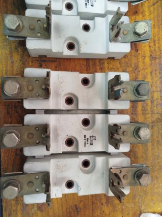 Lote 3 Base Fusible Cerámico Trifásico NH