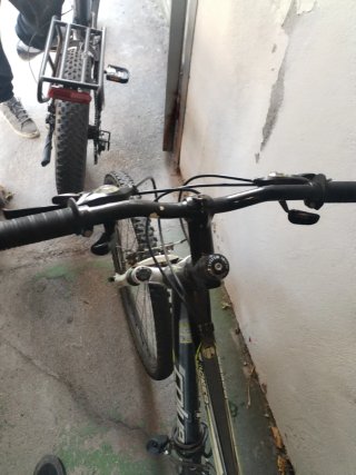Bicicleta de Montaña Negra