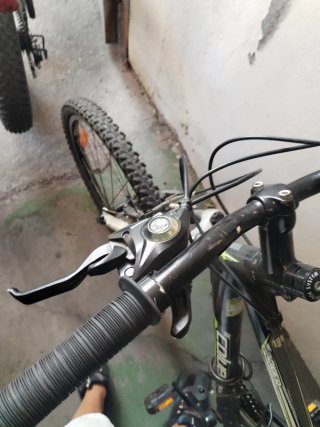 Bicicleta de Montaña Negra