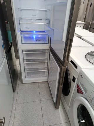 Nevera grundig combi garantía + transporte
