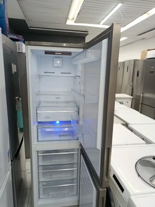 Nevera grundig combi garantía + transporte