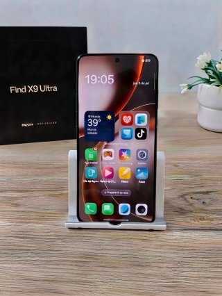 Oppo Find X9 Ultra 16/512GB + Cargador + Fundas