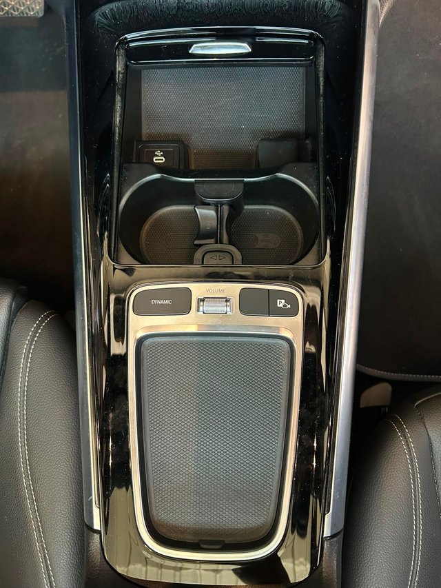 Mercedes-Benz GLA GLA 200 D