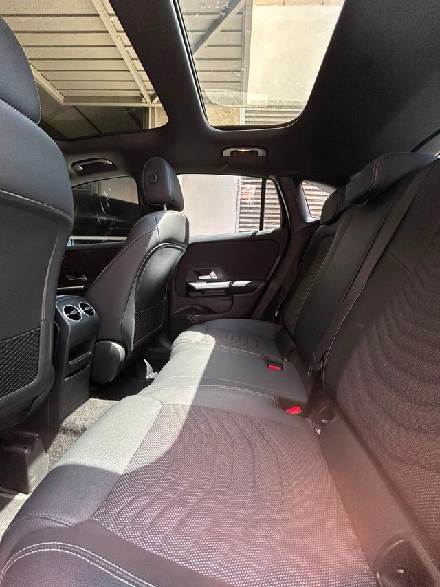 Mercedes-Benz GLA GLA 200 D