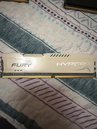 Memoria RAM disipada por HyperX Fury8GB 2133MHz