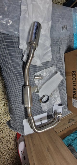 Aprilia RS 660 2024 Limitada A2 Negra/Roja
