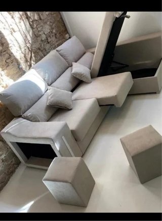 Divano chaise longue grigio in tessuto